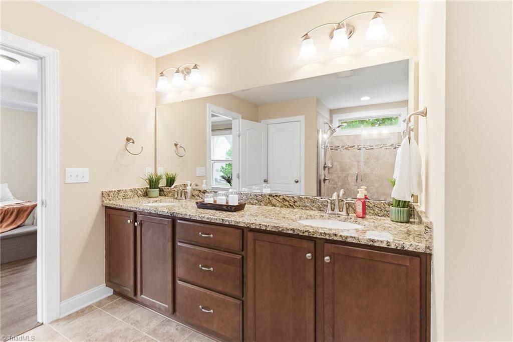 959 Longleaf Pine Place Mebane, NC 27302 - Photo 25 of 47 Ensuite 2