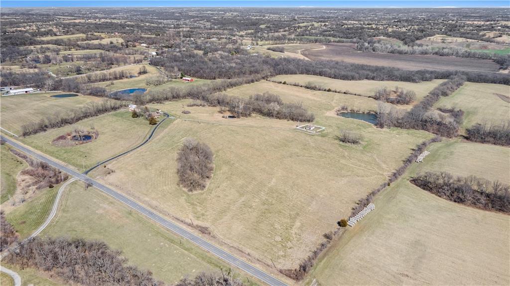 18211 Plattsburg Road Holt, MO 64048 - Photo 3 of 8