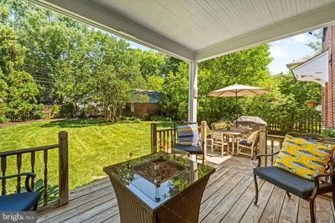 $550,000 | 330 Broadmoor Road, Baltimore, MD 21212