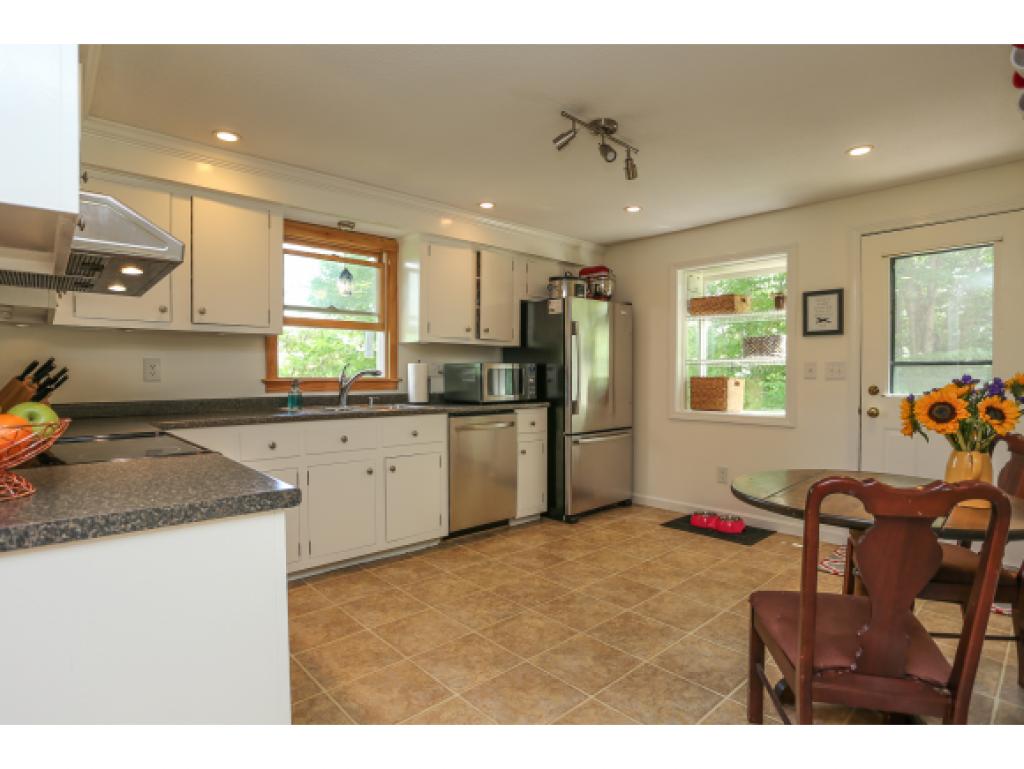 558 Black Brook Road Goffstown, NH 03045 - Photo 4 of 19