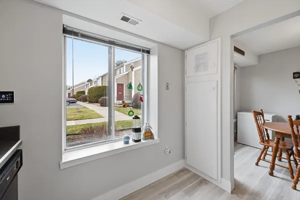 $289,900 | 72 Nassau Drive, Unit 72, Springfield, MA 01129