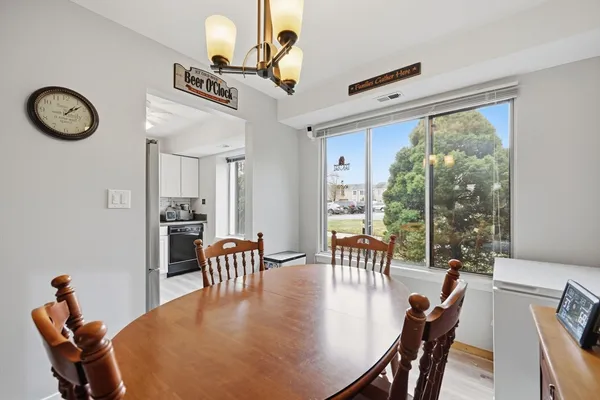 $289,900 | 72 Nassau Drive, Unit 72, Springfield, MA 01129