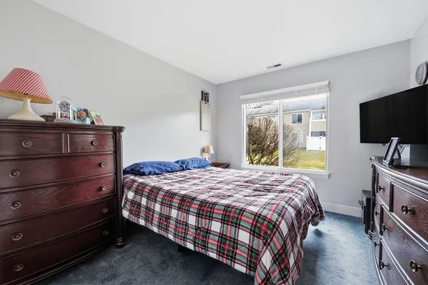 $289,900 | 72 Nassau Drive, Unit 72, Springfield, MA 01129