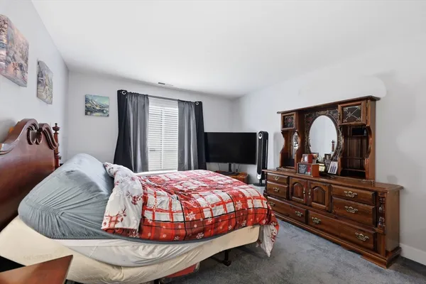$289,900 | 72 Nassau Drive, Unit 72, Springfield, MA 01129