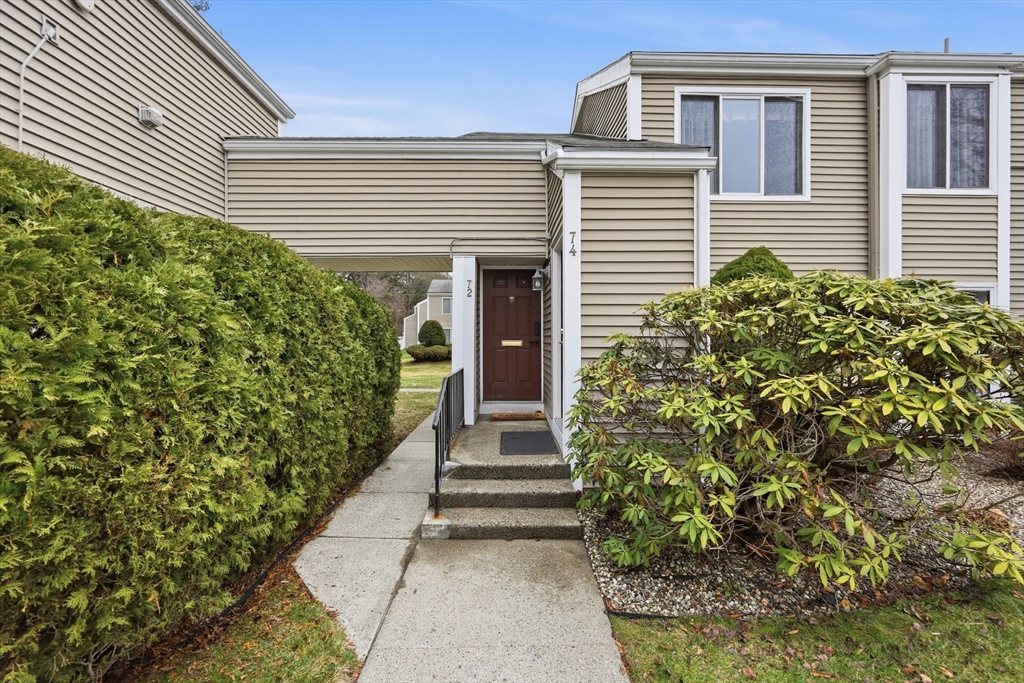 72 Nassau Drive, Unit 72 Springfield, MA 01129 - Photo 4 of 35