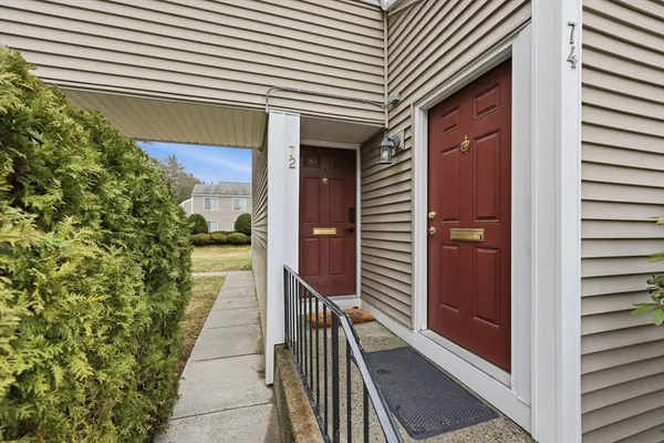$289,900 | 72 Nassau Drive, Unit 72, Springfield, MA 01129
