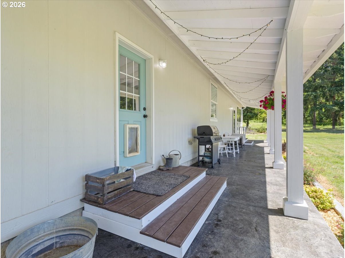 27737 Southeast Currin Road Estacada, OR 97023 - Photo 20 of 40 Covered Porch