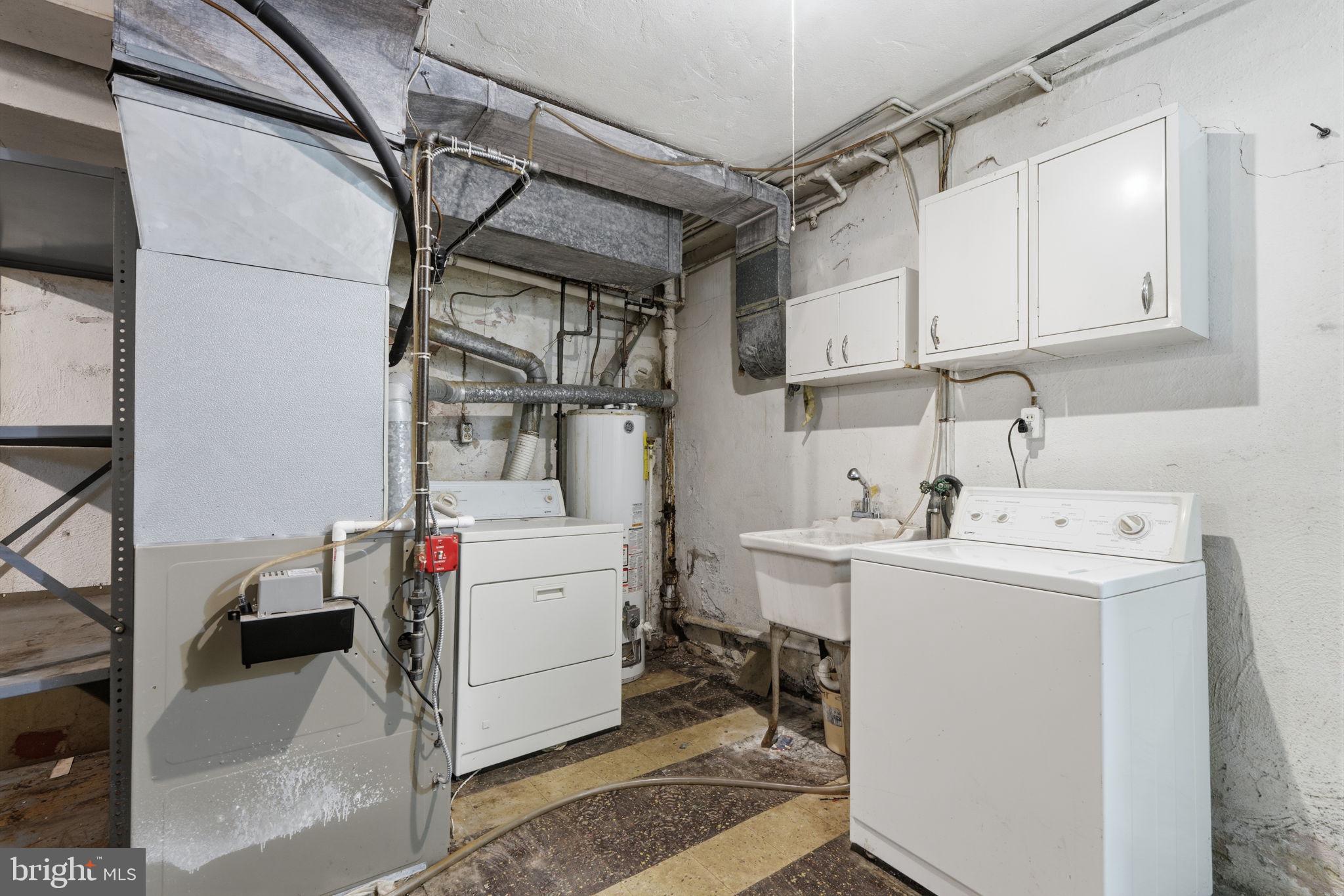 9219 Burbank Road Philadelphia, PA 19115 - Photo 25 of 29