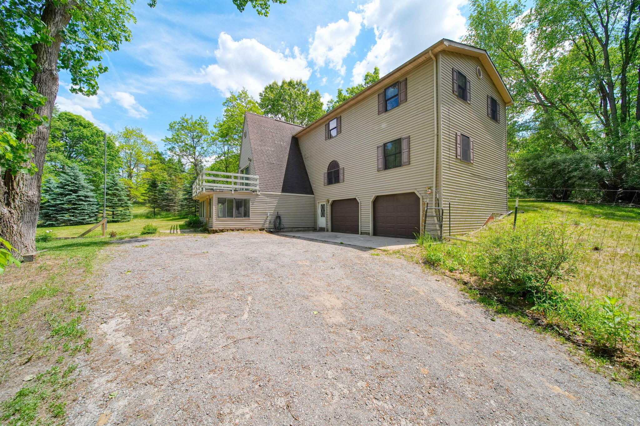7925 Seymour Road Grass Lake, MI 49240 - Photo 3 of 75 3-web-or-mls-DSC05254_HDR