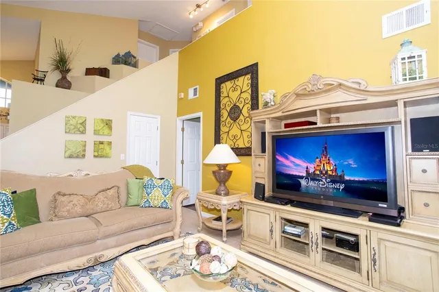 $555,000 | 8051 White Crane Court, Kissimmee, FL 34747