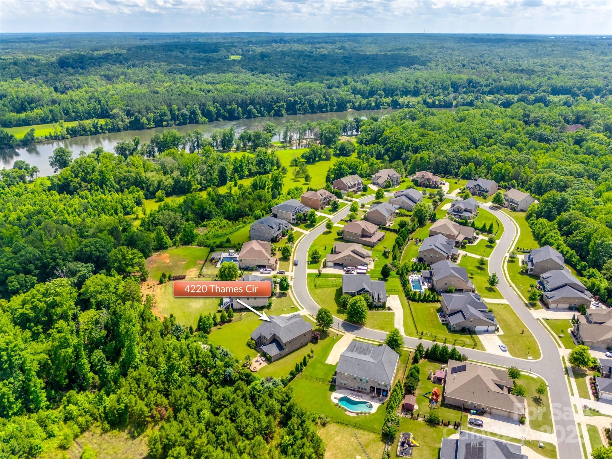 4220 Thames Circle Fort Mill, SC 29715 - Photo 44 of 44 a view of a garden with plants