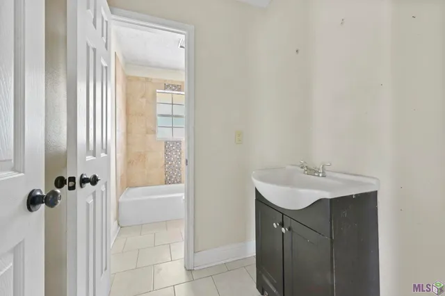 $139,900 | 3405 Casa Grande Drive, Baton Rouge, LA 70814