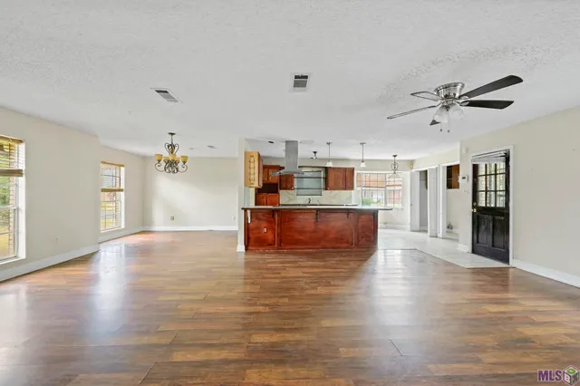 $139,900 | 3405 Casa Grande Drive, Baton Rouge, LA 70814