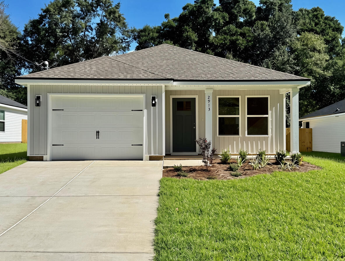 2913 Shoffner Avenue Crestview, FL 32539 - Photo 1 of 15 4b8220e8-9d81-45f0-aba2-936a74b87044