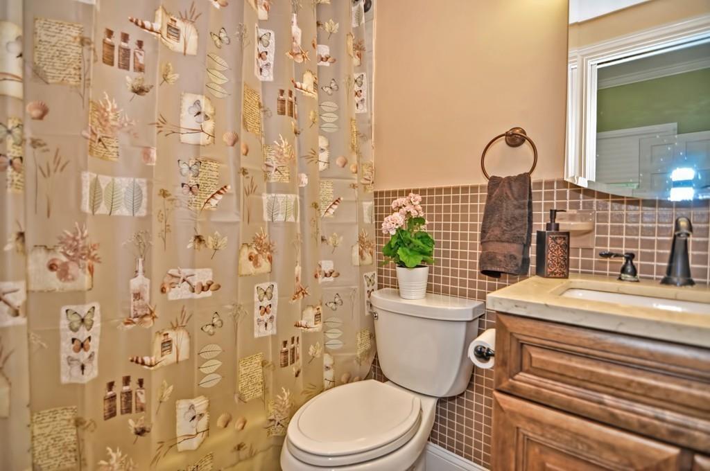 12 Overlook Road Natick, MA 01760 - Photo 33 of 42