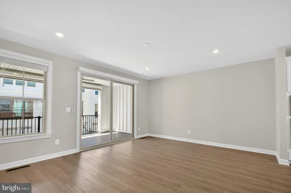 $5,000 | 3758 Mayors Way, Fairfax, VA 22030