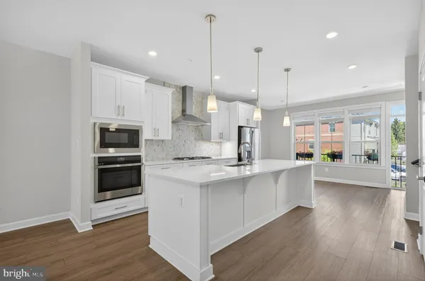 $5,000 | 3758 Mayors Way, Fairfax, VA 22030