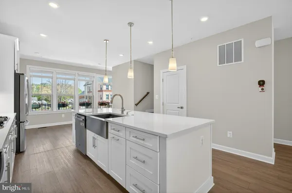 $5,000 | 3758 Mayors Way, Fairfax, VA 22030