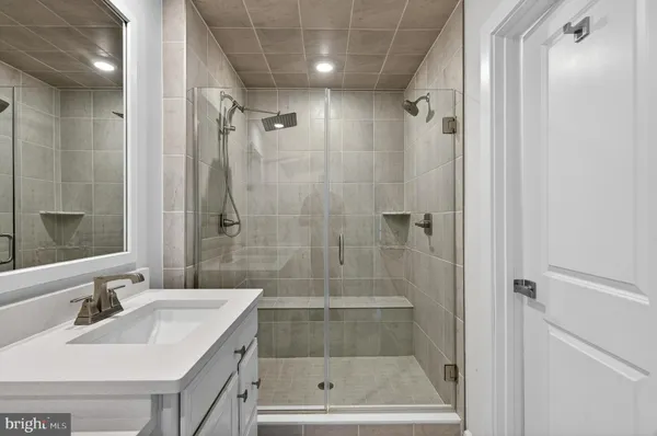 $5,000 | 3758 Mayors Way, Fairfax, VA 22030