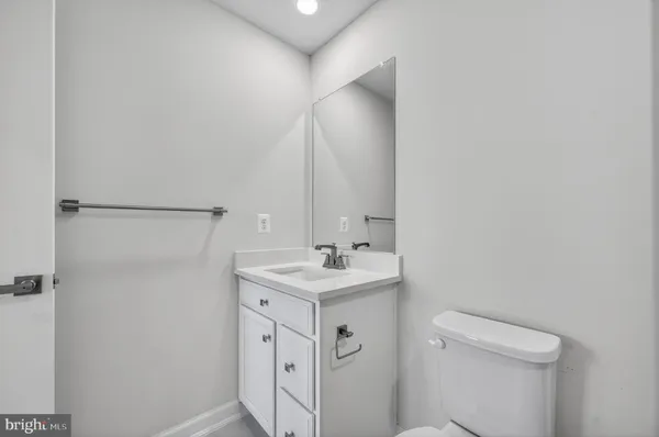 $5,000 | 3758 Mayors Way, Fairfax, VA 22030
