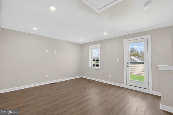 $5,000 | 3758 Mayors Way, Fairfax, VA 22030