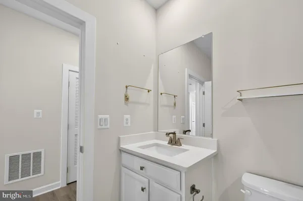 $5,000 | 3758 Mayors Way, Fairfax, VA 22030