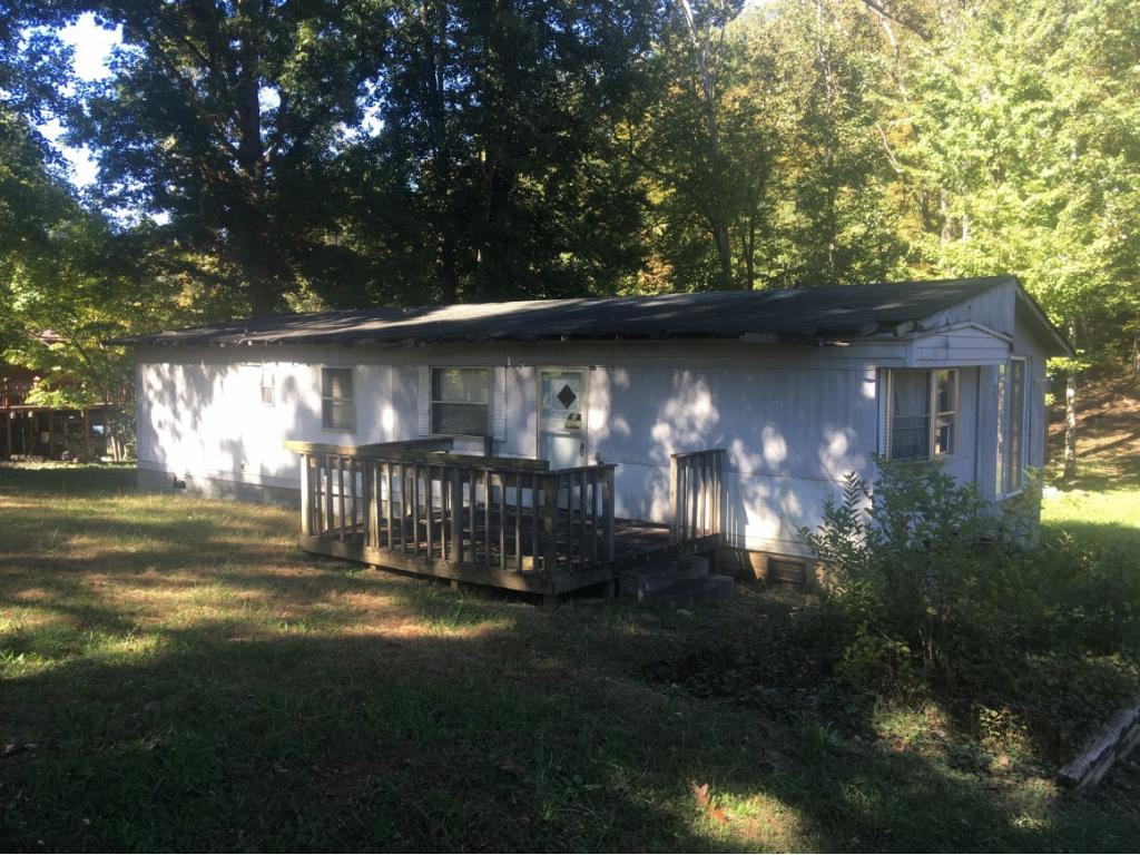 559 Flatwoods Road Bluff City, TN 37618 - Photo 2 of 4 Photo 2