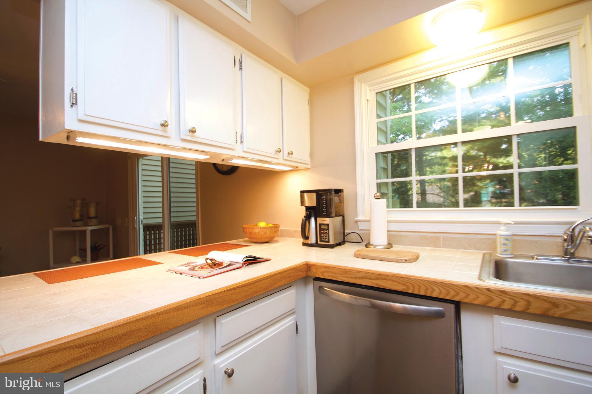 12749 Turquoise Terrace Silver Spring, MD 20904 - Photo 13 of 30 Kitchen