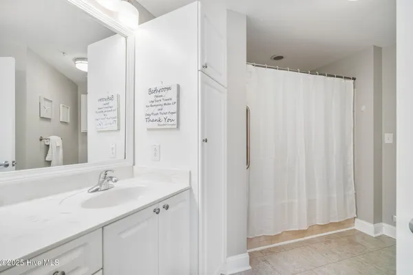 $699,000 | 100 Olde Towne Yacht Club Drive, Unit 411, Beaufort, NC 28516