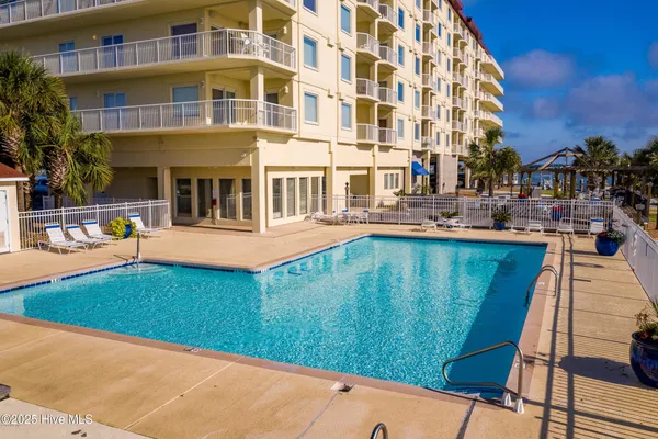 $699,000 | 100 Olde Towne Yacht Club Drive, Unit 411, Beaufort, NC 28516