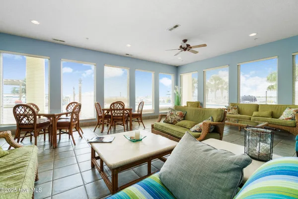 $699,000 | 100 Olde Towne Yacht Club Drive, Unit 411, Beaufort, NC 28516