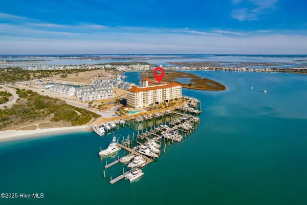 $699,000 | 100 Olde Towne Yacht Club Drive, Unit 411, Beaufort, NC 28516