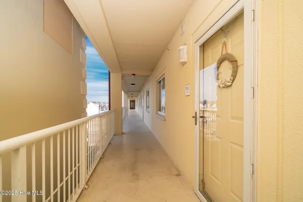 $699,000 | 100 Olde Towne Yacht Club Drive, Unit 411, Beaufort, NC 28516