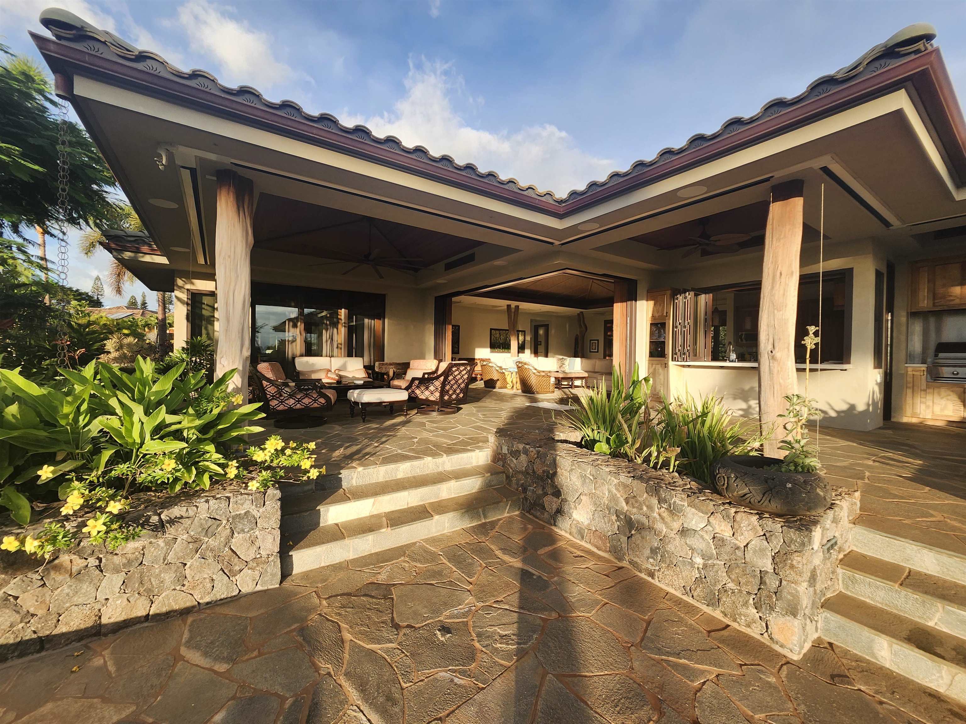 137 Anapuni Loop Lahaina, HI 96761 - Photo 11 of 47