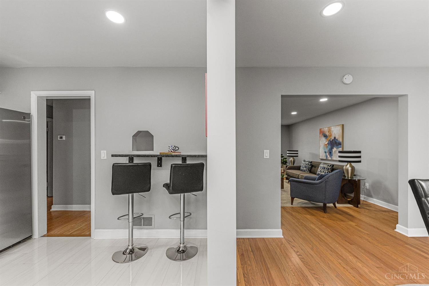 6705 Winton Road Cincinnati, OH 45224 - Photo 21 of 50 Gallery Image 21