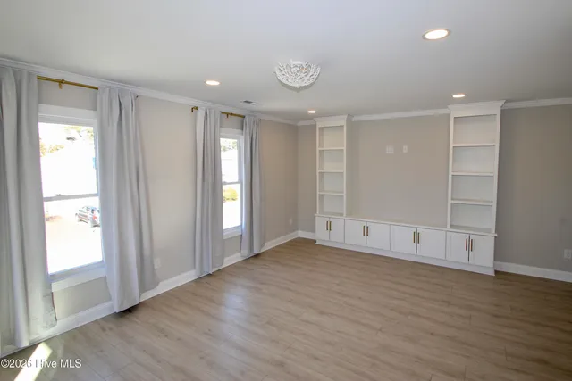 $699,000 | 102 Evergreen Lane, Atlantic Beach, NC 28512