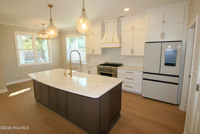 $699,000 | 102 Evergreen Lane, Atlantic Beach, NC 28512