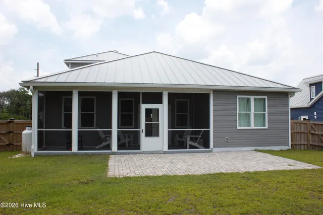 $699,000 | 102 Evergreen Lane, Atlantic Beach, NC 28512