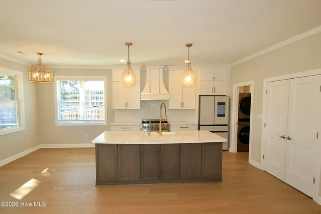 $699,000 | 102 Evergreen Lane, Atlantic Beach, NC 28512