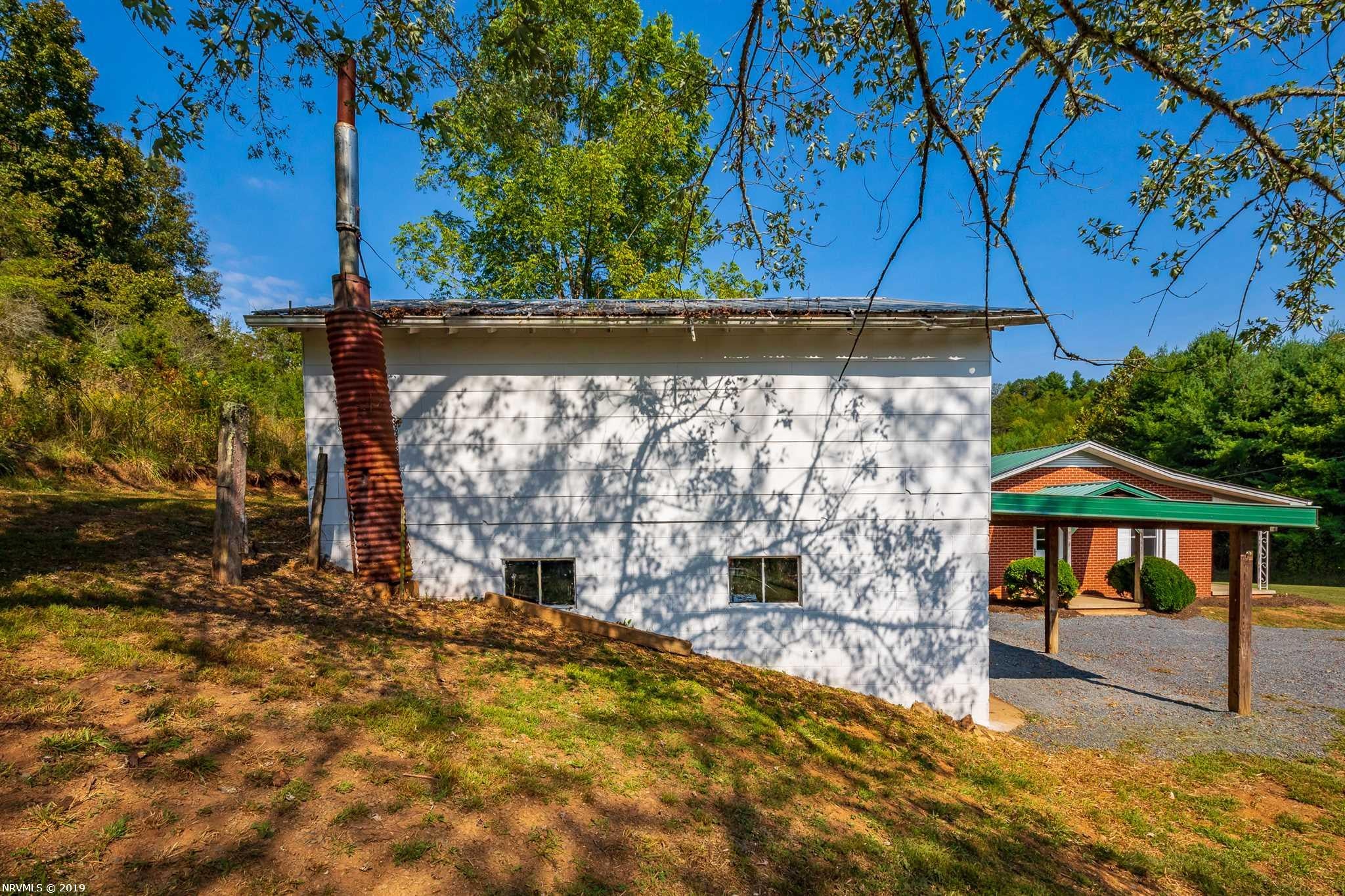 2359 Silver Leaf Road Dugspur, VA 24325 - Photo 62 of 75 Gallery Image 62