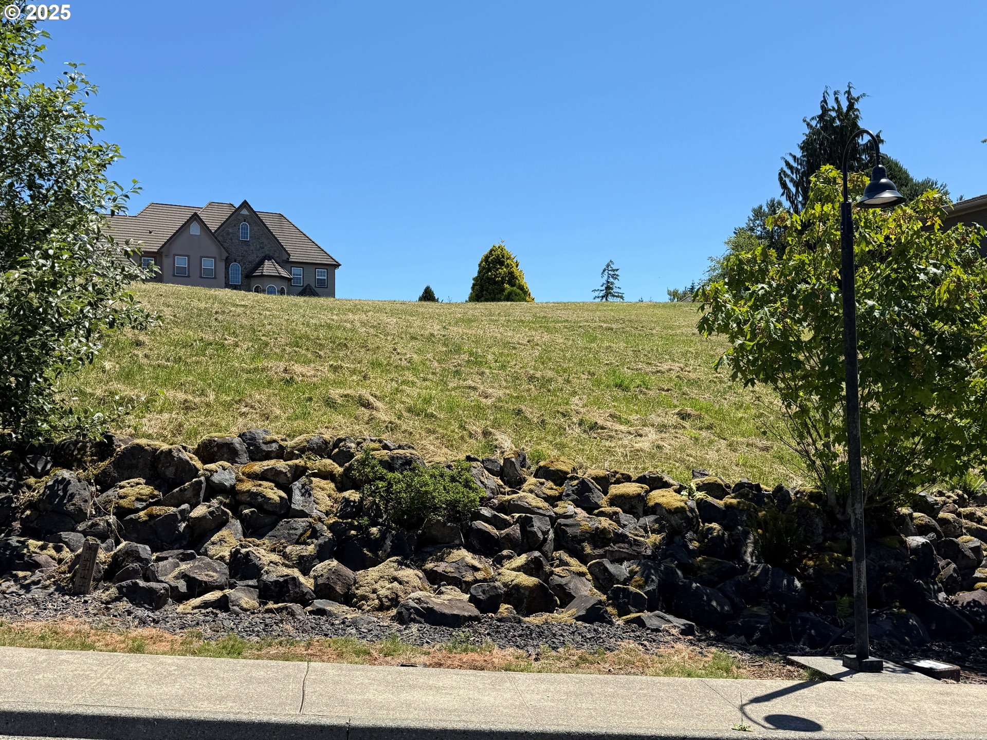 1 Center Court Longview, WA 98632 - Photo 14 of 21 a view of a lake