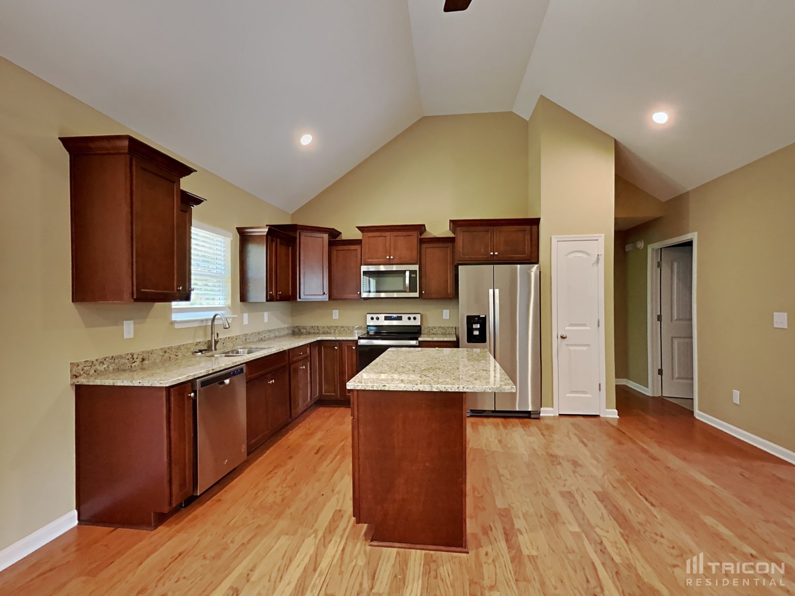 127 Diane Loop White Bluff, TN 37187 - Photo 4 of 10