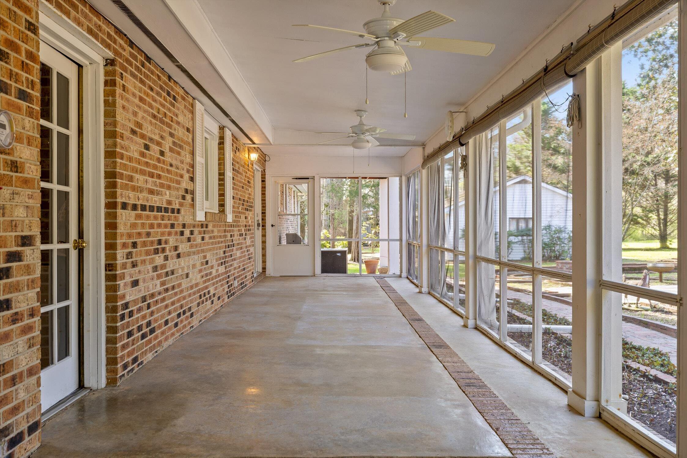 9113 Edgewater Road Chattanooga, TN 37416 - Photo 14 of 54 44-Edgewater-44