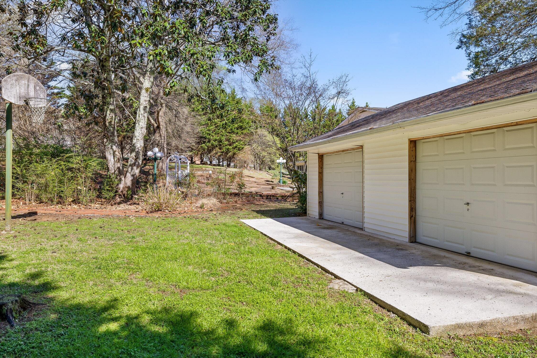 9113 Edgewater Road Chattanooga, TN 37416 - Photo 24 of 54 58-Edgewater-58