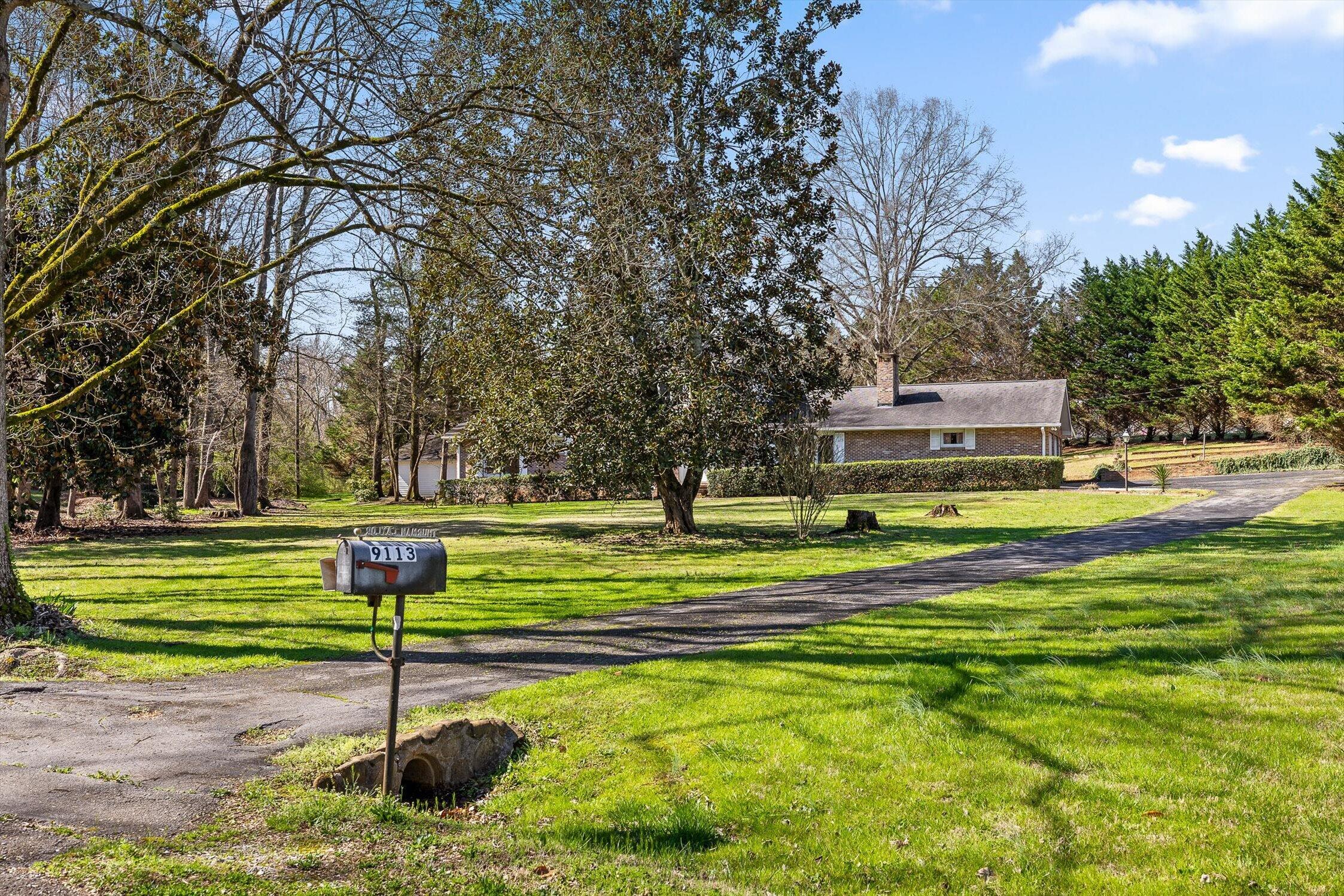 9113 Edgewater Road Chattanooga, TN 37416 - Photo 4 of 54 04-Edgewater-4