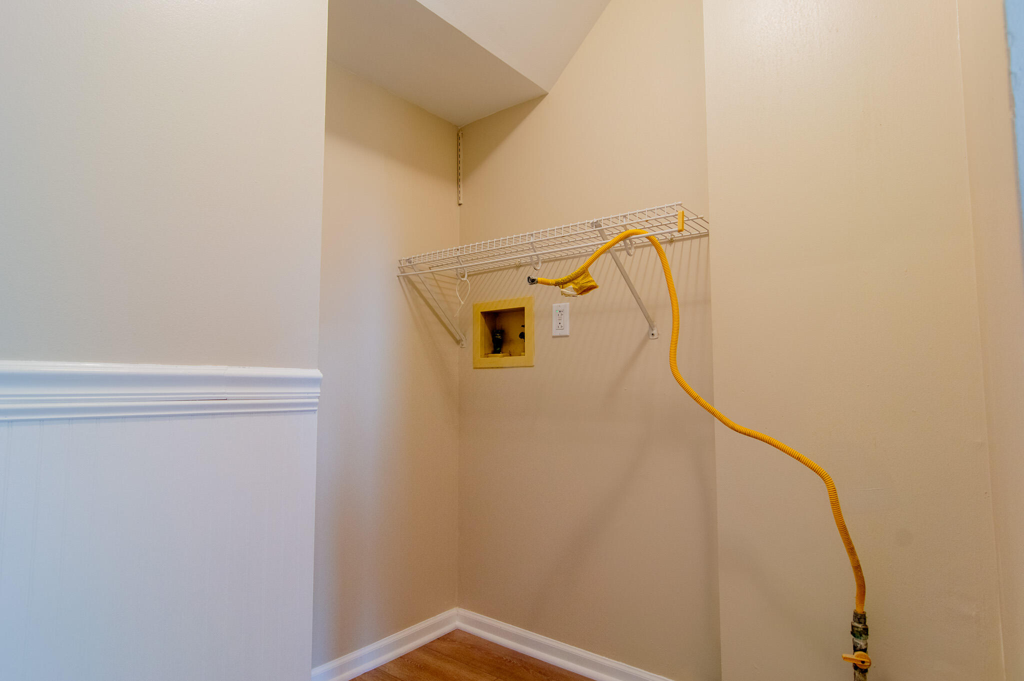 1900 Loganberry Lane Crown Point, IN 46307 - Photo 11 of 30 2048x1362