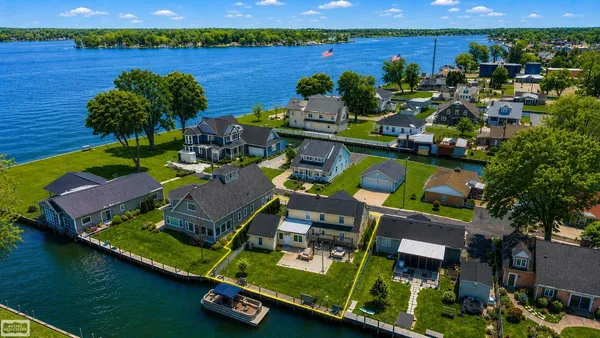 $379,998 | 114 Interlochen Drive, Algonac, MI 48001