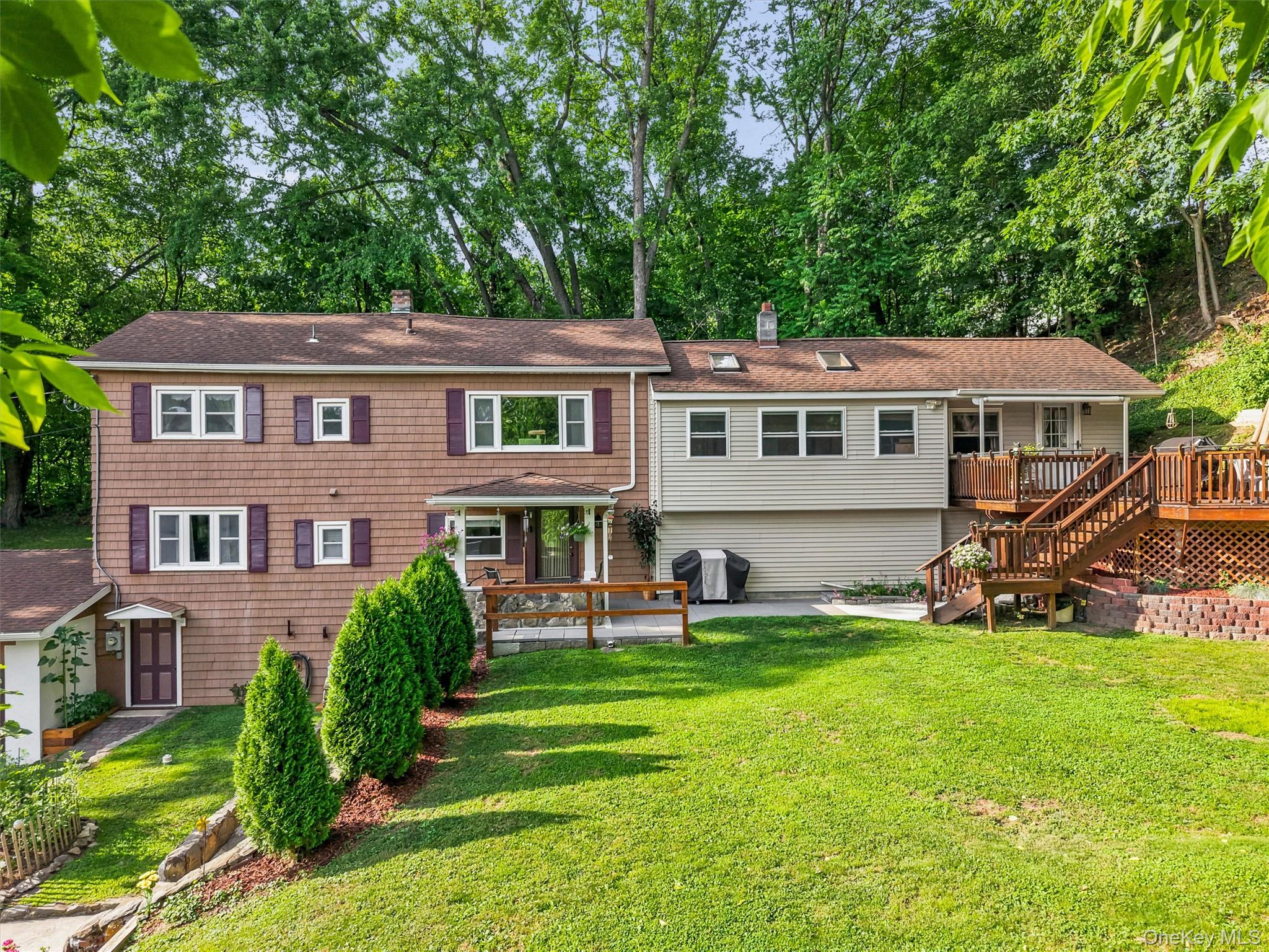 17 Dock Road Milton, NY 12547 - Photo 3 of 45
