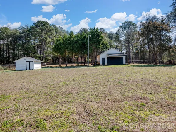 $769,000 | 330 Skyview Drive, Catawba, SC 29704