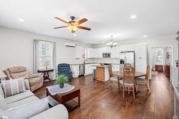 $1,128,000 | 230 Horseshoe Road, Honea Path, SC 29654